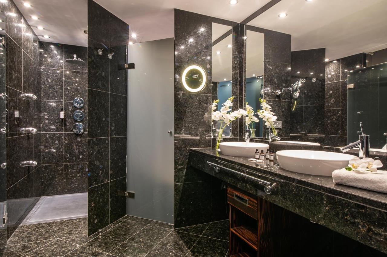 Hotel Starc By Pierre & Vacances Premium Андорра-ла-Велья Экстерьер фото