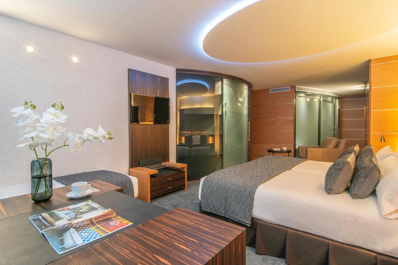 Hotel Starc By Pierre & Vacances Premium Андорра-ла-Велья Экстерьер фото